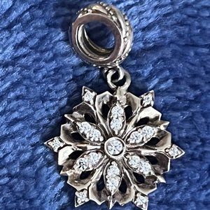 Chamilia Brilliance Snowflake Charm